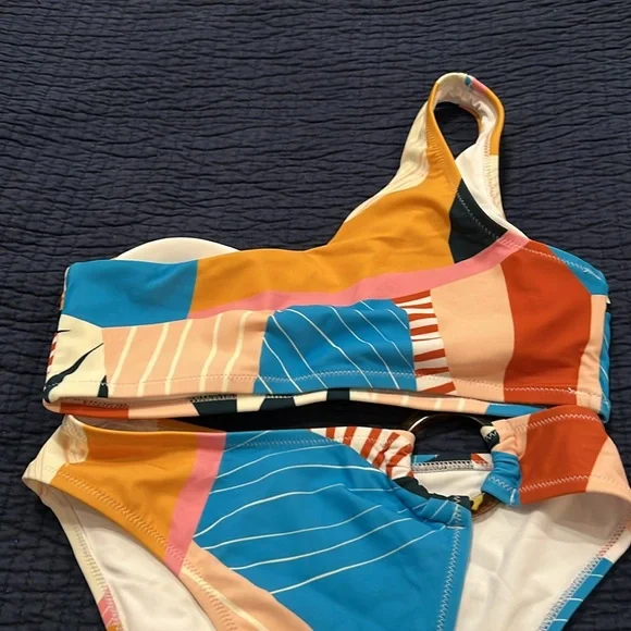 NWT Cupshe One Shoulder - Picture 3 of 3